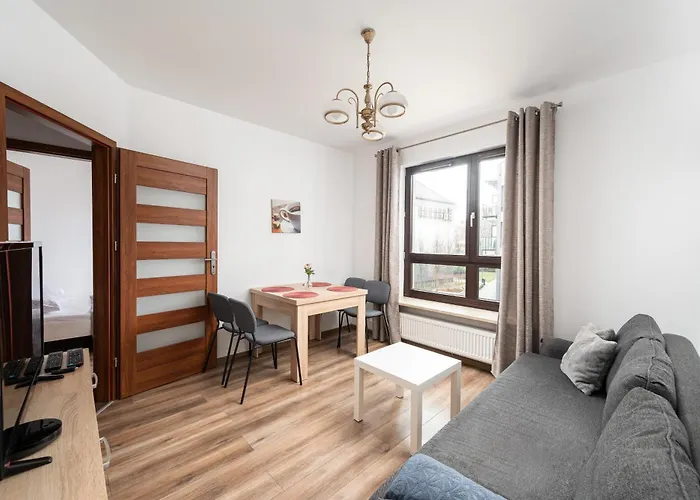 Metro Plocka Cosy Apartment