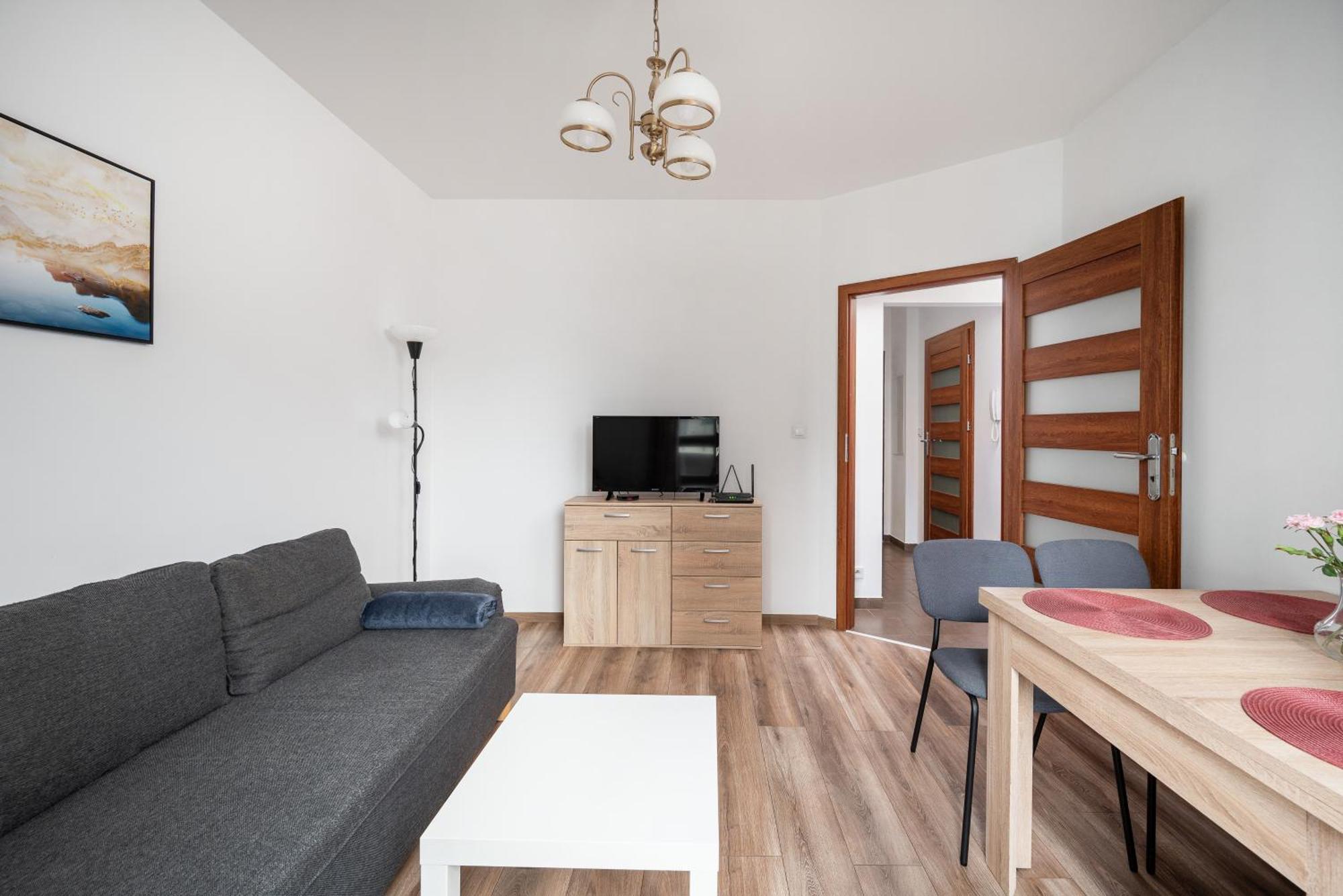 Metro Plocka Cosy Апартаменти